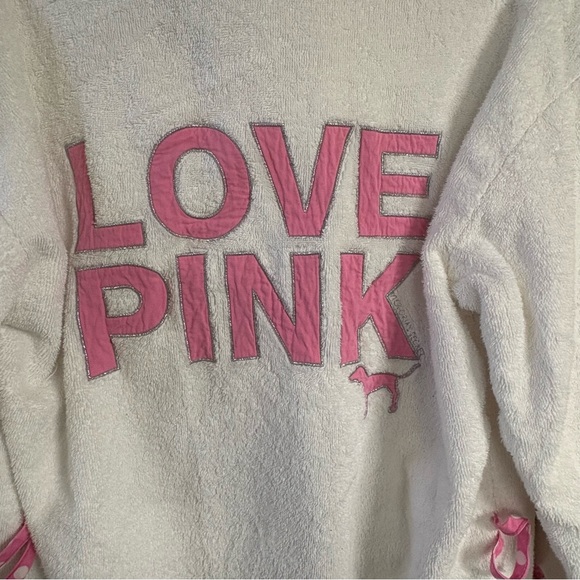 VS PINK ROBE - Picture 8 of 10